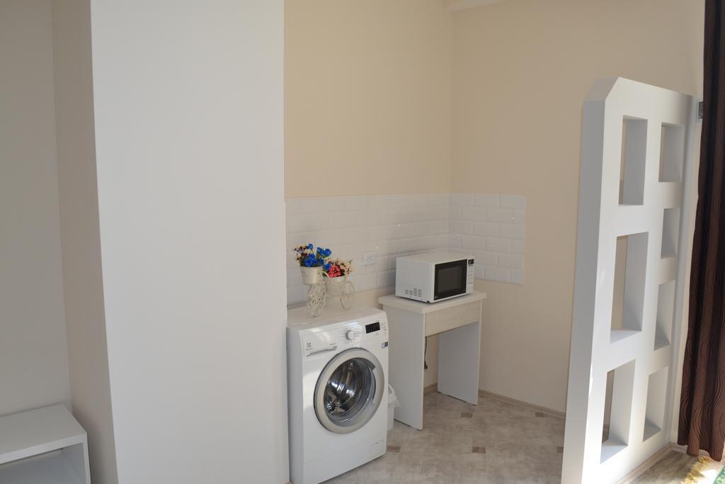 Family Apartment In Avlabari تبليسي المظهر الخارجي الصورة